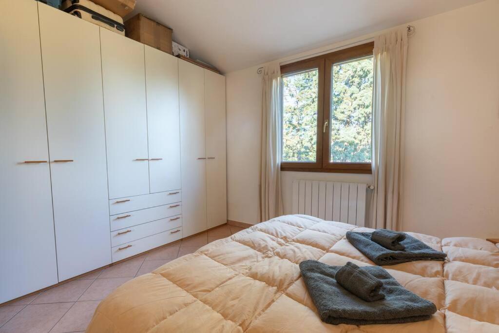 Appartamento Charming House -10 Min Walk To The Center-